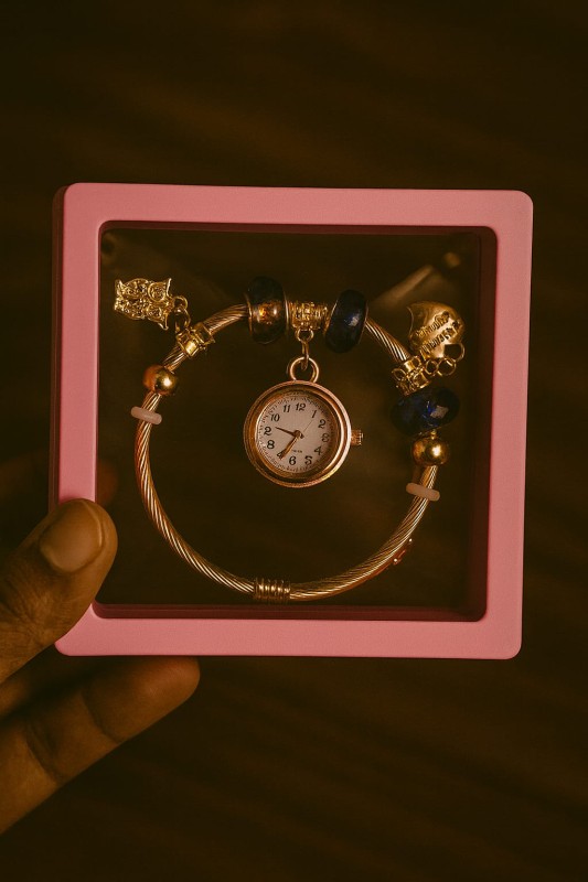 Elegant Charm Watch KIDS  Bracelet - AM01030RW