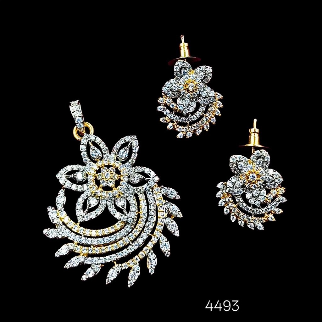 Elegant Floral Diamond Pendant Set - SA00813PB Sparkling pendant with matching earrings for special occasions